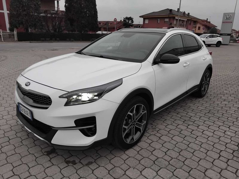 Kia XCeed  1.6 CRDi 136 CV DCT Evolution