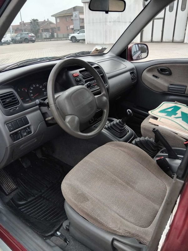 Suzuki Grand Vitara  2.0 TDI S.W.