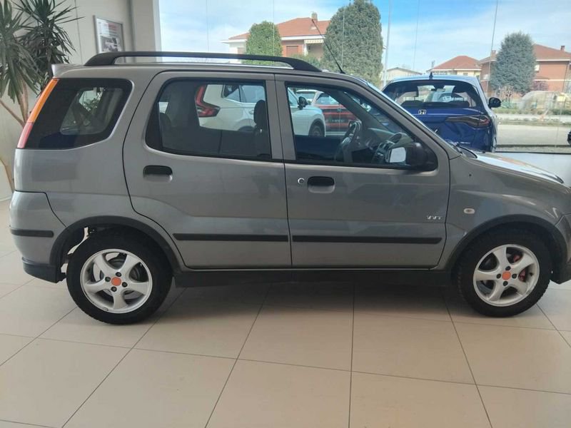 Suzuki Ignis  2A. SERIE 1.5 16V cat 4WD GL